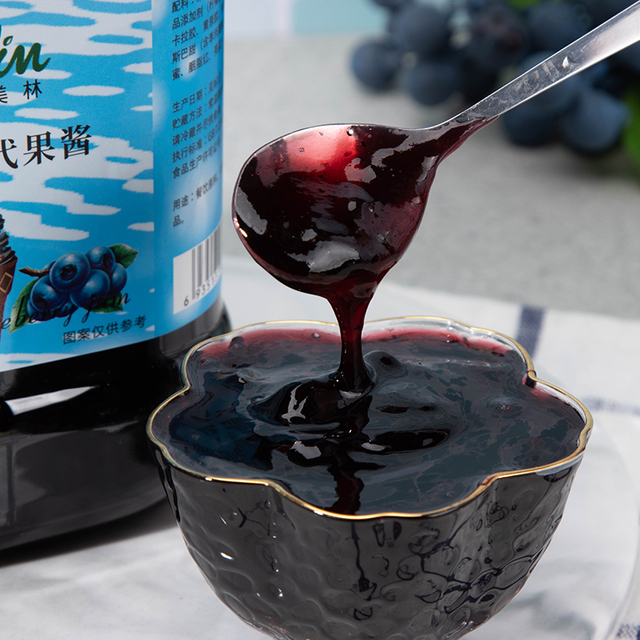 Blueberry sundae jam Using traditional manual cooking methods, carefully crafted to maintain the best taste and nutrition of jam.